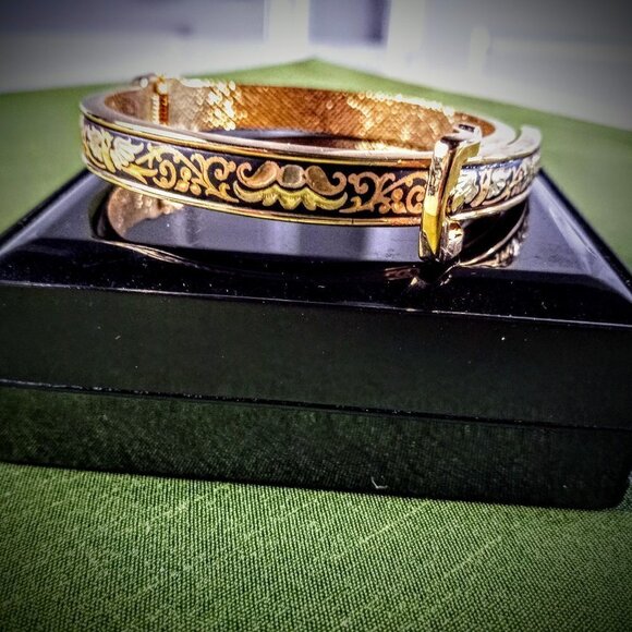 Vintage Damasquinado Adjustable Bangle with Gift Box - Picture 3 of 7